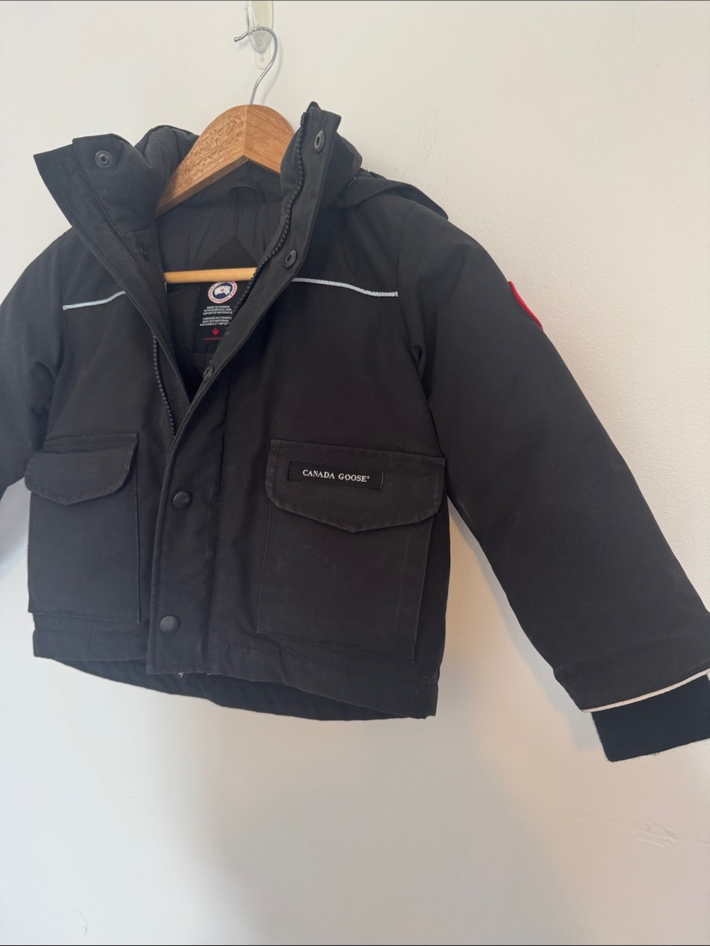Canada Goose Kids Unisex Black Hooded Puffer Jacket Size 2-3 - Picture 5 of 15